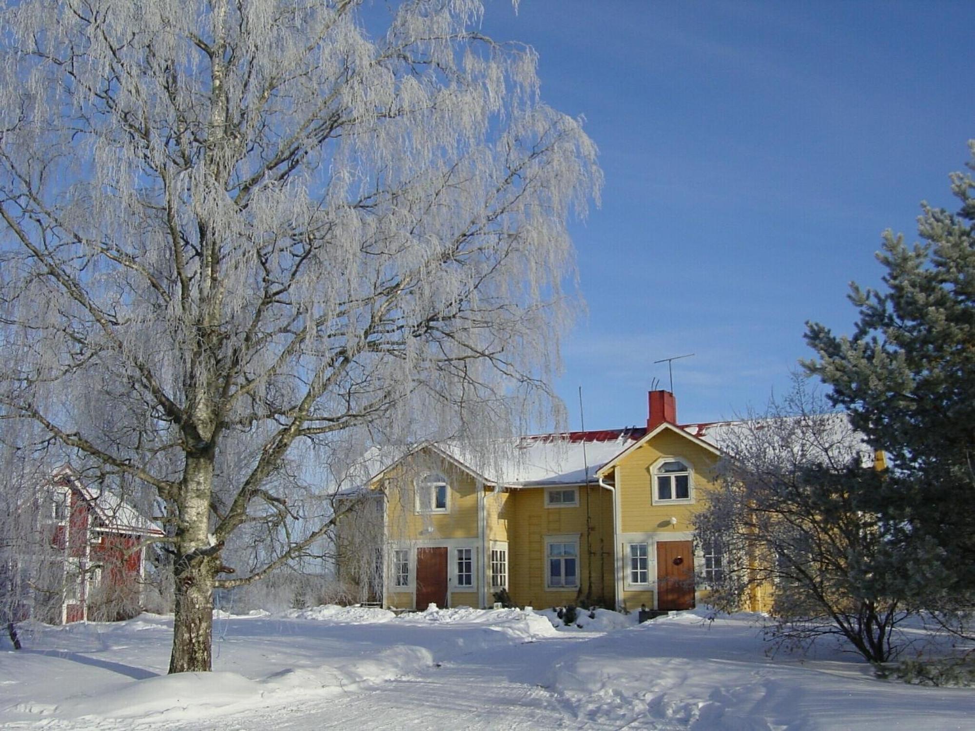 Hyvoelaen Talo Bed and Breakfast Ähtäri Exterior foto